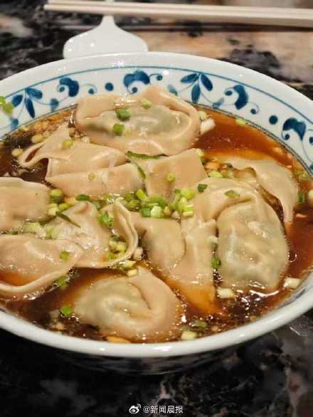 馄饨云吞抄手有何不同？烹饪大师：同一种食物在不同地域的演变 (pic1)