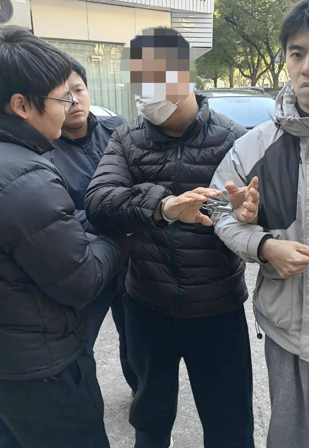 女子取240万元“给外甥当彩礼”，外甥懵了：根本没对象 (pic2)