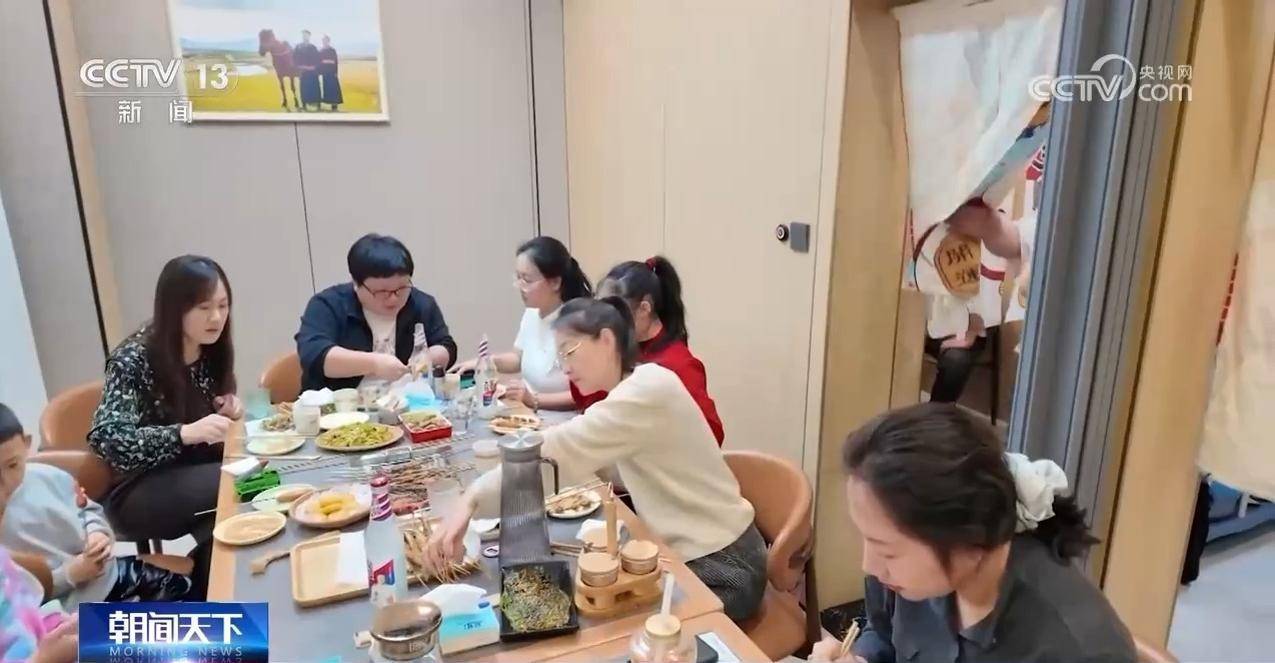 “十五五”开好局起好步丨冰面上的“热引擎” 新能源汽车高寒测试持续升温(pic13) “十五五”开好局起好步丨冰面上的“热引擎” 新能源汽车高寒测试持续升温(pic13)