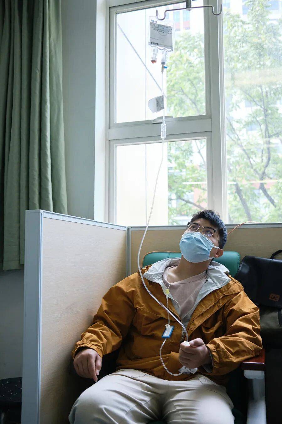 大山里走出来的24岁博士研究生,胃癌晚期,化疗25次,本人回应 (pic11) 大山里走出来的24岁博士研究生,胃癌晚期,化疗25次,本人回应 (pic11)
